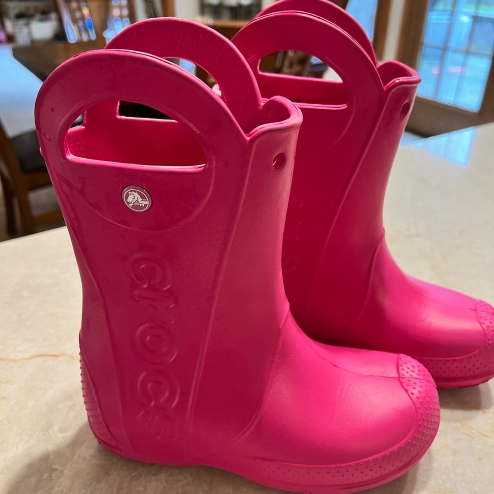 Girls size 2 Crocs Welly boots worn 4 times